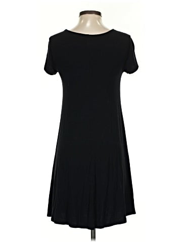 Old Navy Casual Dress (view 2)