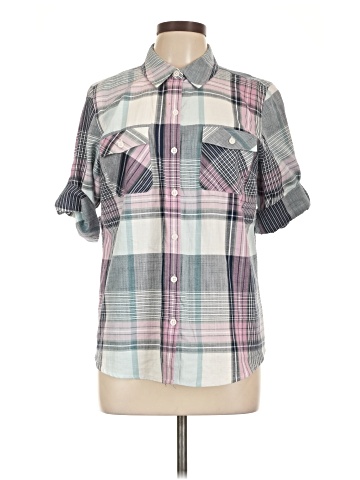 Croft & Barrow Short Sleeve Button-Down Shirt (view 1)