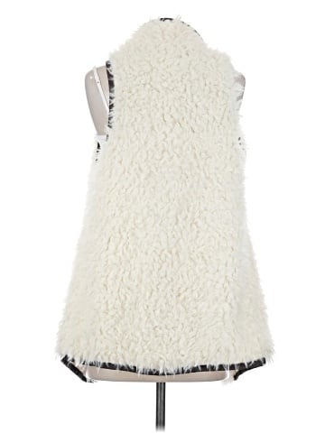 TCEC Faux Fur Vest (view 2)