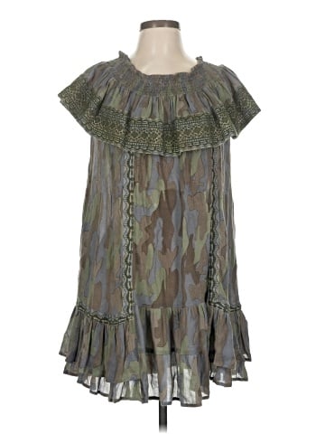 Muche et Muchette Casual Dress (view 1)