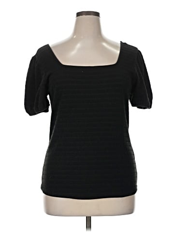 Beacon Short Sleeve T-Shirt (view 1)