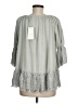 2 Chic Gray 3/4 Sleeve Blouse One size - photo 2