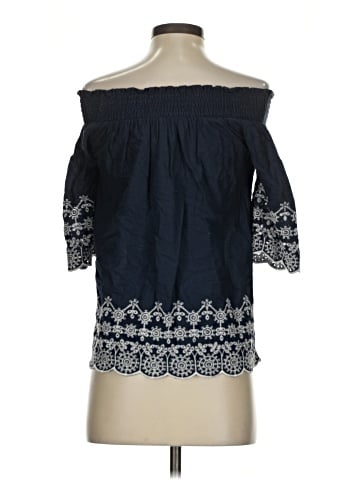 Abercrombie & Fitch 3/4 Sleeve Blouse (view 2)