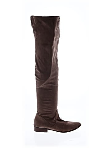 REPORT Boots (view 1)