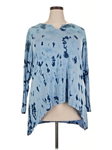 One World 3/4 Sleeve Blouse (view 1)