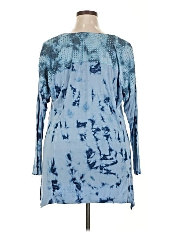One World 3/4 Sleeve Blouse (view 2)