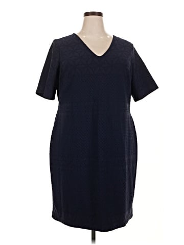 Julia Jordan Casual Dress (view 1)