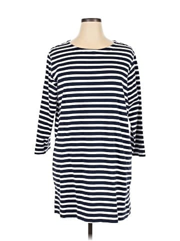 Free Assembly Casual Dress (view 1)