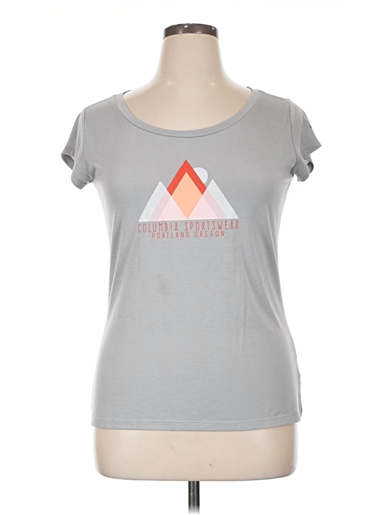 Pre-owned Columbia Short Sleeve T-shirt In Gray