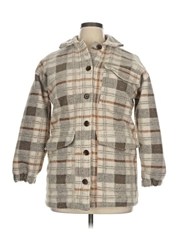 Universal Thread Coat (view 1)