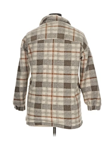 Universal Thread Coat (view 2)