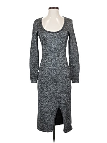 Jennifer Lopez Casual Dress (view 1)