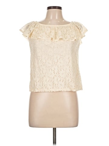 Discreet Sleeveless Blouse (view 1)