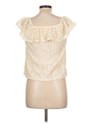 Discreet Sleeveless Blouse (view 2)