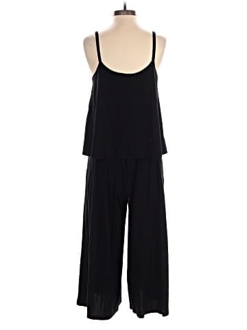 Uniqlo Jumpsuit (view 2)