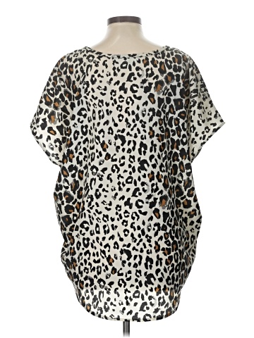 Larry Levine Short Sleeve Blouse (view 2)