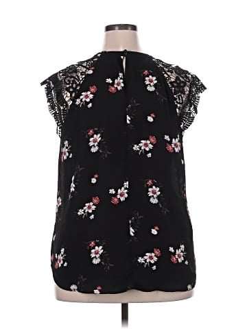 Liberty Love Sleeveless Blouse (view 2)