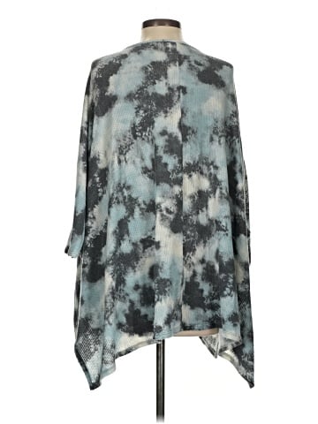 Pixi + Ivy Poncho (view 2)