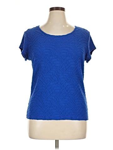 Liz Claiborne Career Short Sleeve T-Shirt (view 1)