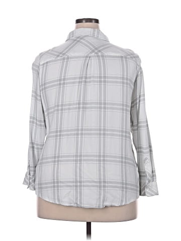 Well Worn 3/4 Sleeve Button-Down Shirt (view 2)