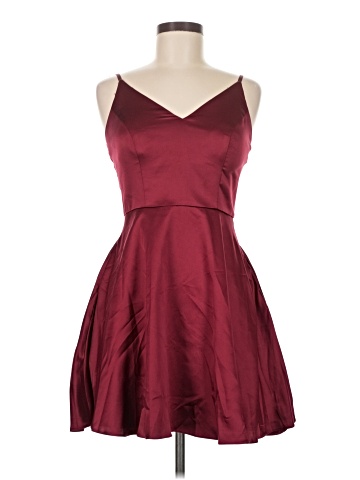 B. Smart Cocktail Dress (view 1)