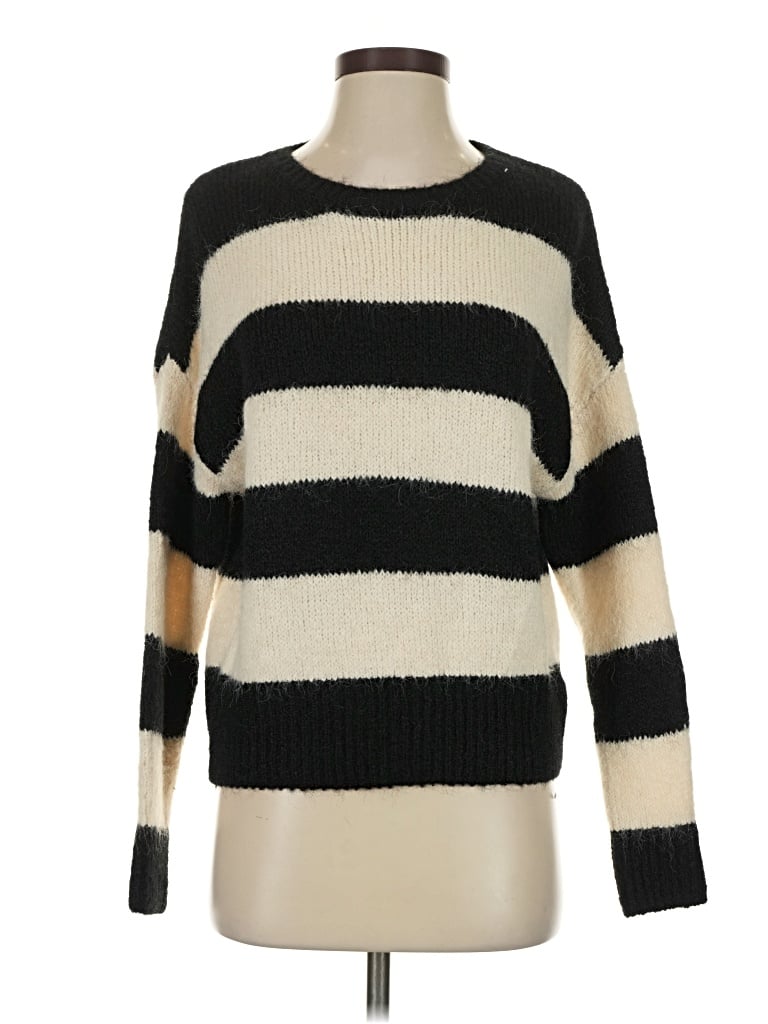 Express Pullover Sweater In Black