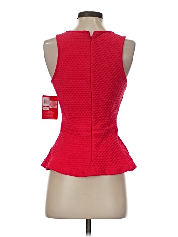 Marilyn Monroe Sleeveless Top (view 2)