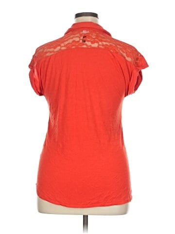 Rendezvous Short Sleeve Blouse (view 2)
