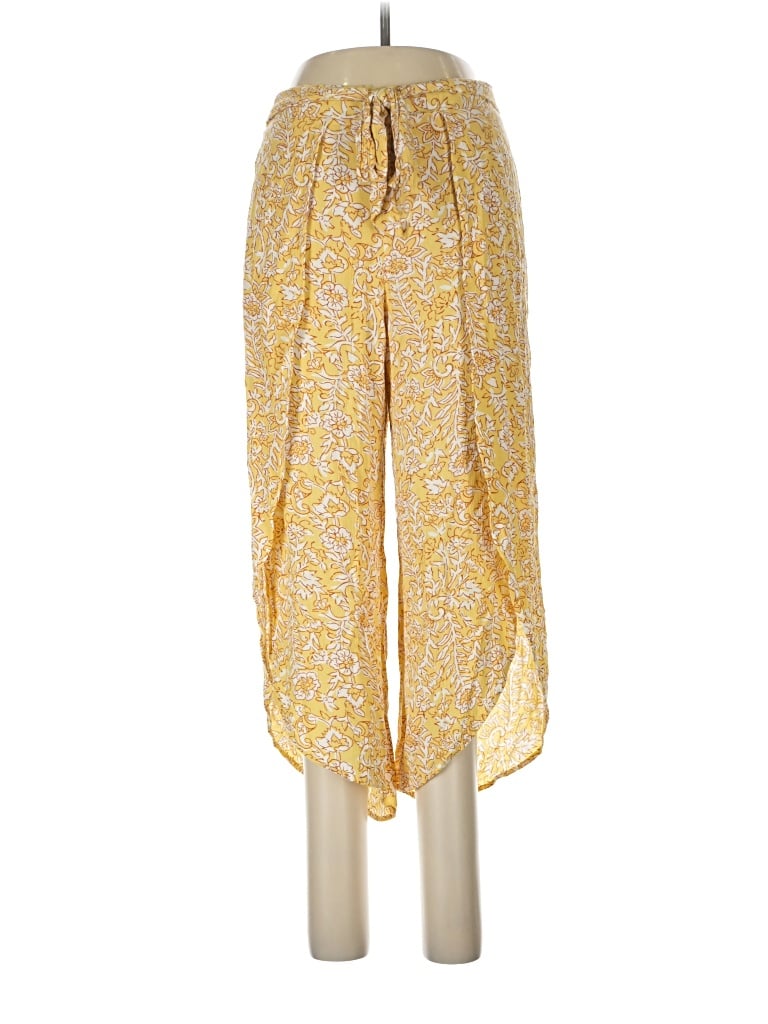 Pre-owned Billabong Casual Pants In Yellow