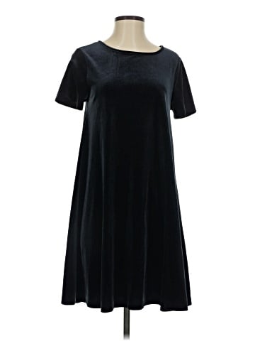 Vineyard Vines Casual Dress (view 1)