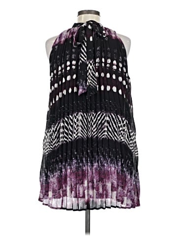 Plisse Sleeveless Blouse (view 2)