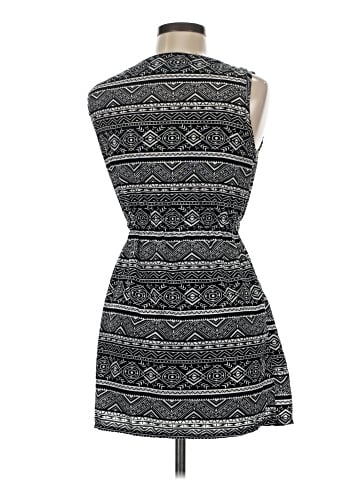 Mela Loves London Casual Dress (view 2)