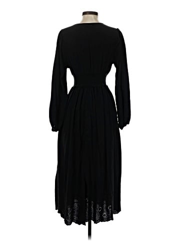 Old Navy Casual Dress (view 2)