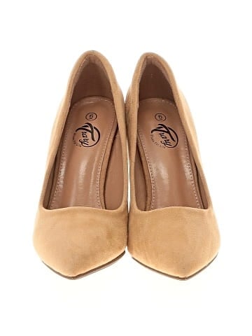 Trary Heels (view 2)