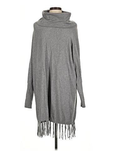 Tea n Rose Poncho (view 1)