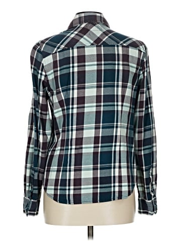 The North Face Long Sleeve Button-Down Shirt (view 2)