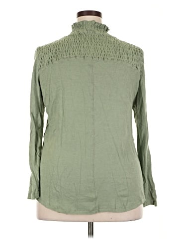 Perfectly Priscilla Long Sleeve Top (view 2)