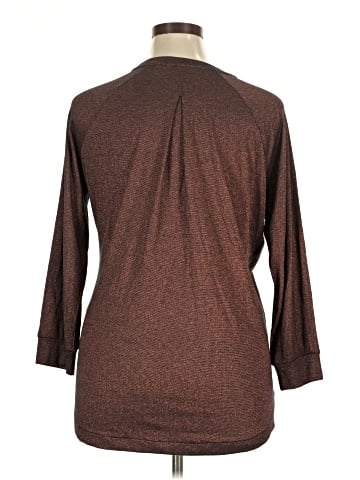 Queen Mum 3/4 Sleeve Top (view 2)