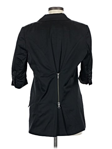 Elizabeth and James Blazer (view 2)