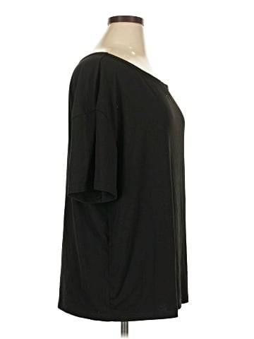 Trendy Queen 3/4 Sleeve T-Shirt (view 2)