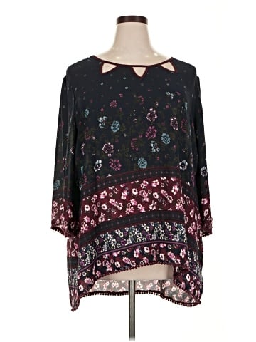 Eyeshadow 3/4 Sleeve Blouse (view 1)