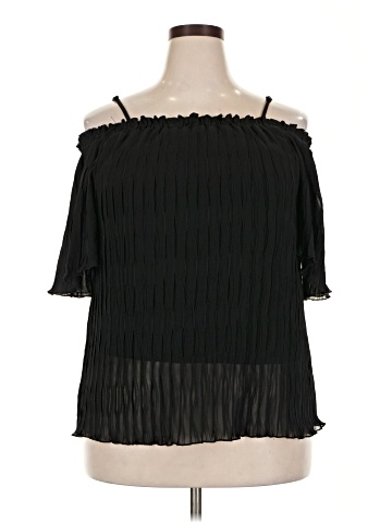 Daytrip 3/4 Sleeve Blouse (view 1)