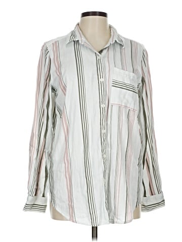 Liz Claiborne Long Sleeve Button-Down Shirt (view 1)