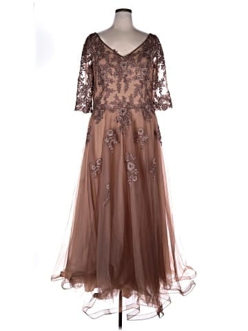 La Femme Cocktail Dress (view 1)