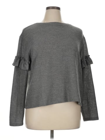 Life Style Pullover Sweater (view 1)