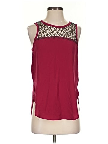 Astr Sleeveless Top (view 1)