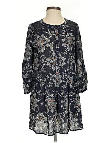 Hinge Casual Dress (view 1)