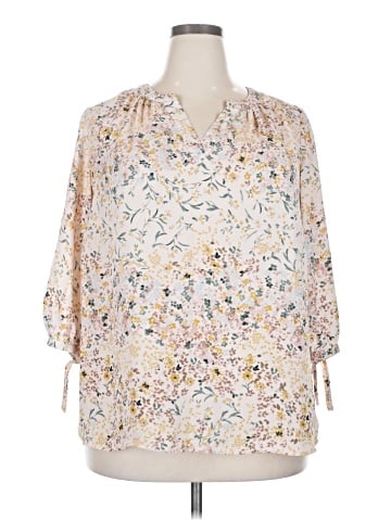 Violet & Claire 3/4 Sleeve Blouse (view 1)