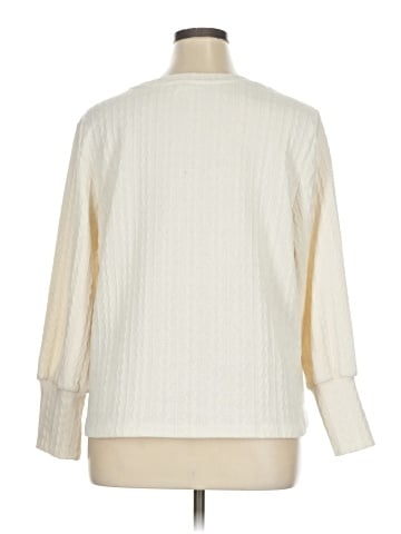 Olivia Grey Pullover Sweater (view 2)