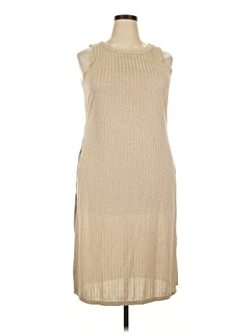 Rouge Casual Dress (view 1)